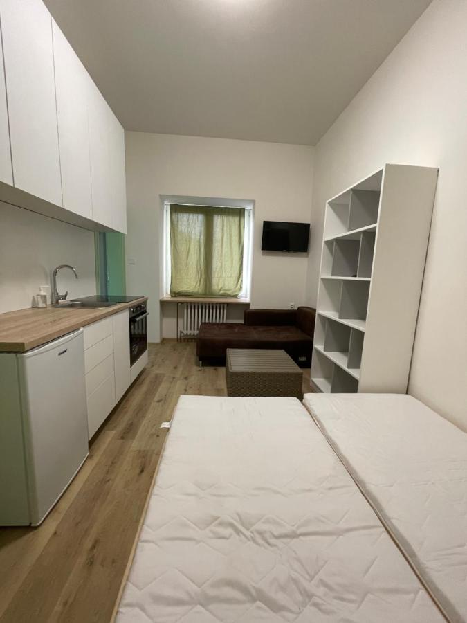 Red&Black Apartment City Centr, Na Hradbach 118 Ostrava Exterior photo